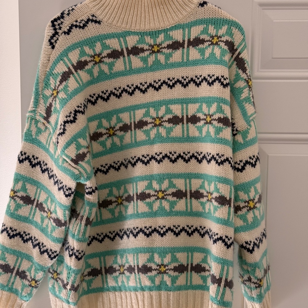 Men’s American Eagle Sweater medium